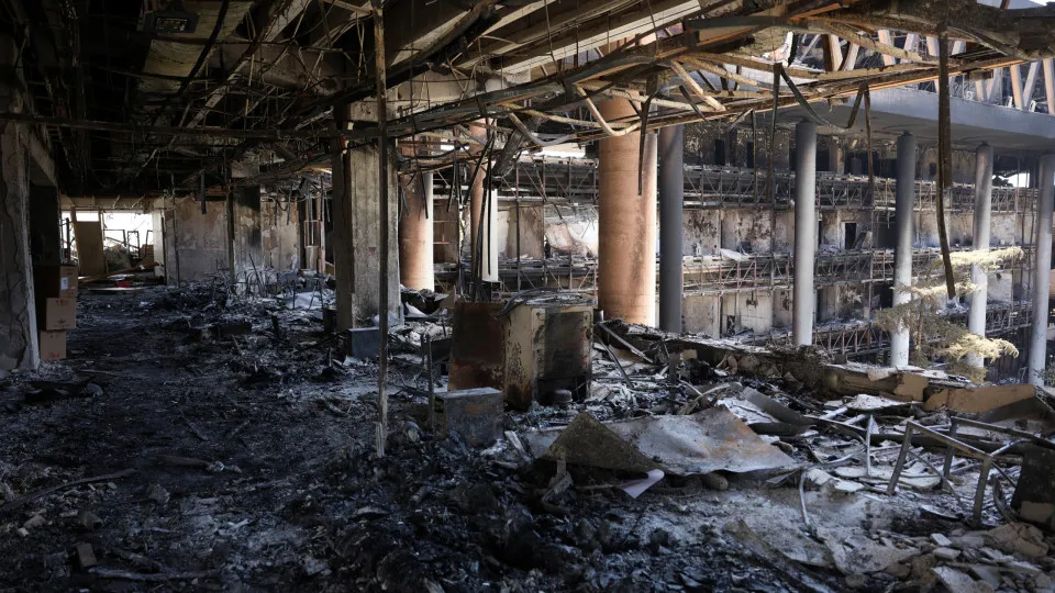 Israel countinues airstrikes on Iran